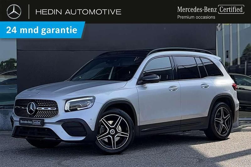Zilver Gebruikt 2024 Mercedes GLB180 AMG line SUV | € 59.900 (Duur) - Afbeelding 1/3