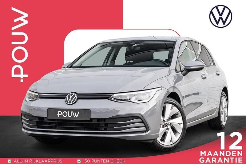Occasion VW Golf VIII Life 131 PK (96 kW) 2023 Grijs Hatchback