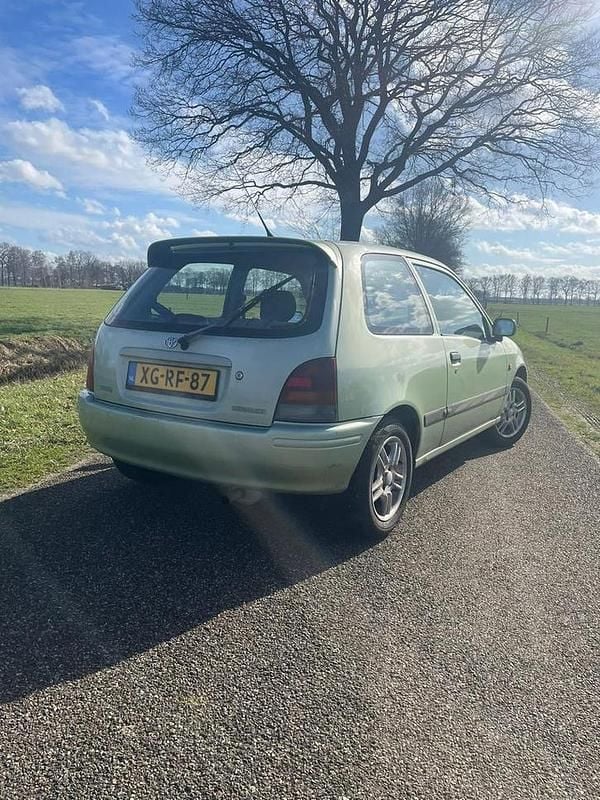 Occasion Toyota Starlet 74 PK (54 kW) 1998 Hatchback
