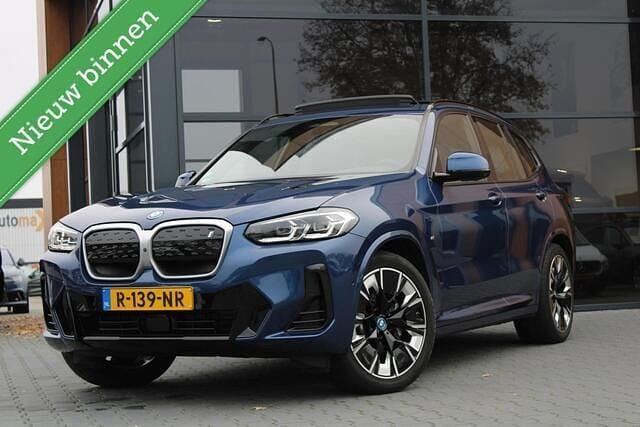 Blauw Gebruikt 2022 BMW iX3 Executive SUV | € 37.950 (Eerlijke prijs) - Afbeelding 1/4
