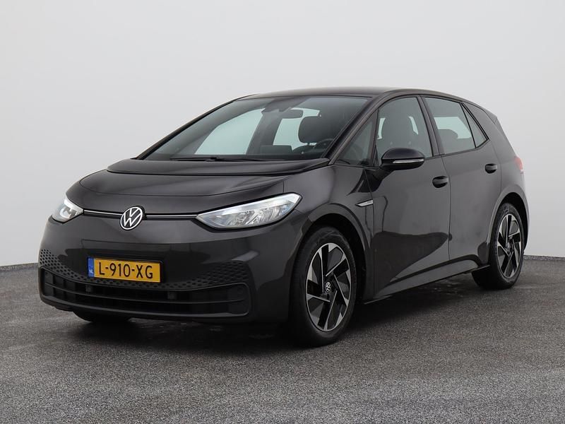 Grijs Occasion 2021 VW ID.3 Life Hatchback | € 16.400 (Super prijs) - Afbeelding 1/4