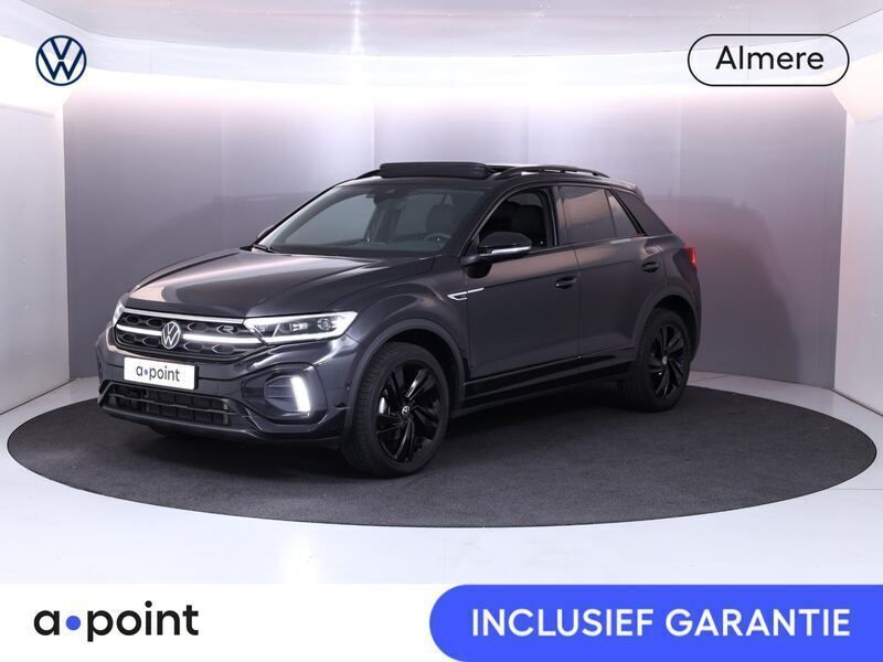 Zwart Gebruikt 2024 VW T-Roc Style SUV | € 41.449 - Afbeelding 1/3