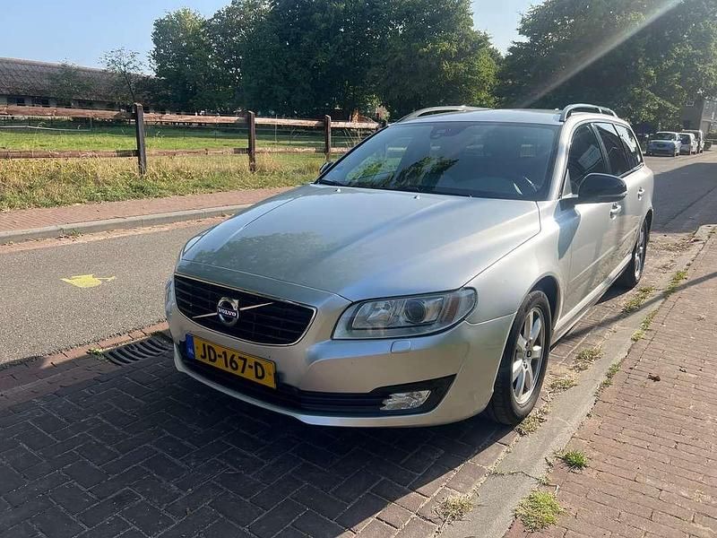 Zilver Gebruikt 2014 Volvo V70 Summum Stationwagen | € 10.500 (Eerlijke prijs) - Afbeelding 1/4