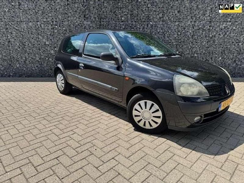 Zwart Gebruikt 2002 Renault Clio II Expression Hatchback | € 999 (Goede deal) - Afbeelding 1/4