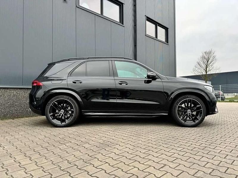 Zwart Gebruikt 2023 Mercedes GLE350 AMG SUV | € 58.999 - Afbeelding 1/4