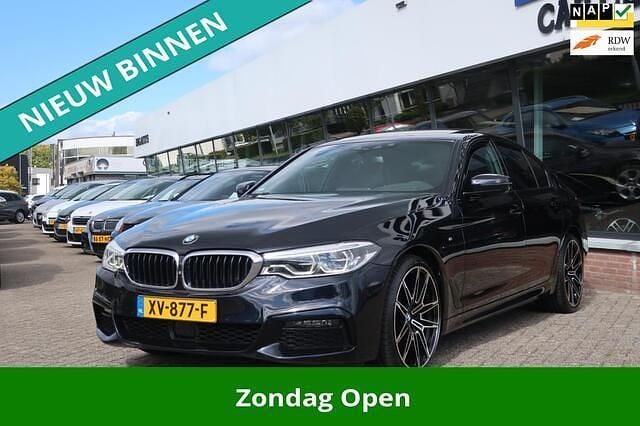 Zwart Gebruikt 2018 BMW 540 Executive Sedan | € 32.945 (Duur) - Afbeelding 1/4