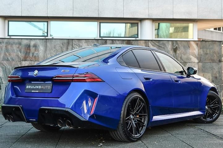 Occasion BMW M5 Comfort Edition 727 PK (534 kW) 2024 Blauw (metallic) Stationwagen