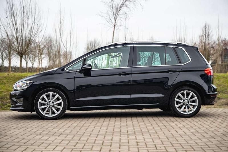 Occasion VW Golf Sportsvan Highline 125 PK (91 kW) 2017 Zwart MPV