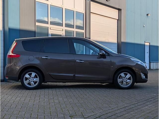 Occasion Renault Grand Scénic III Dynamique 140 PK (102 kW) 2010 Bruin (metallic) MPV