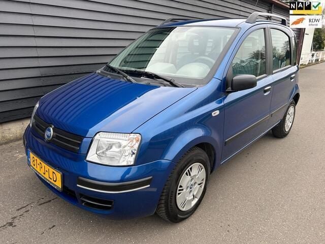 Blauw Gebruikt 2004 Fiat Panda Dynamic Hatchback | € 1.645 (Eerlijke prijs) - Afbeelding 1/4