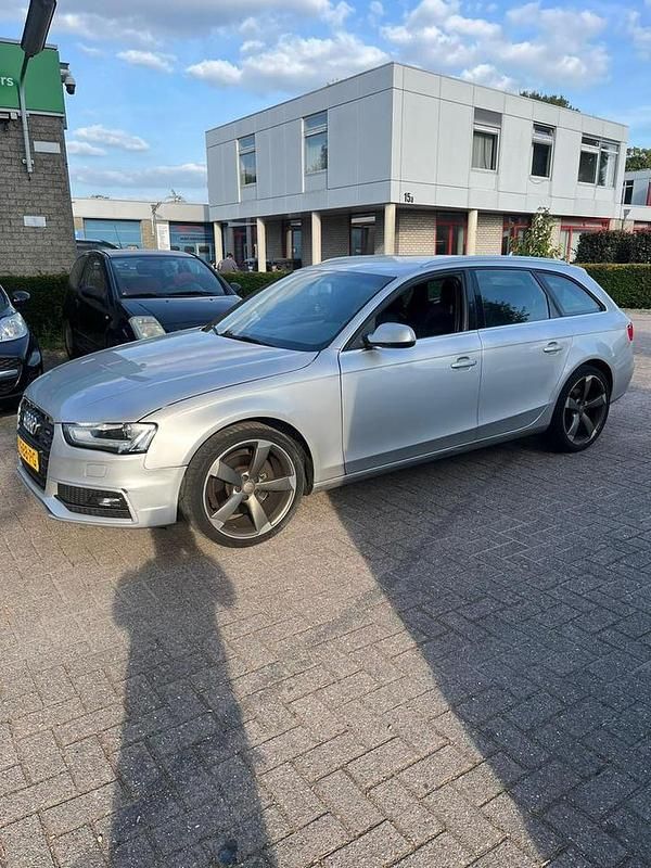 Gebruikt 2012 Audi A4 | € 5.000 (Super prijs) - Afbeelding 1/4