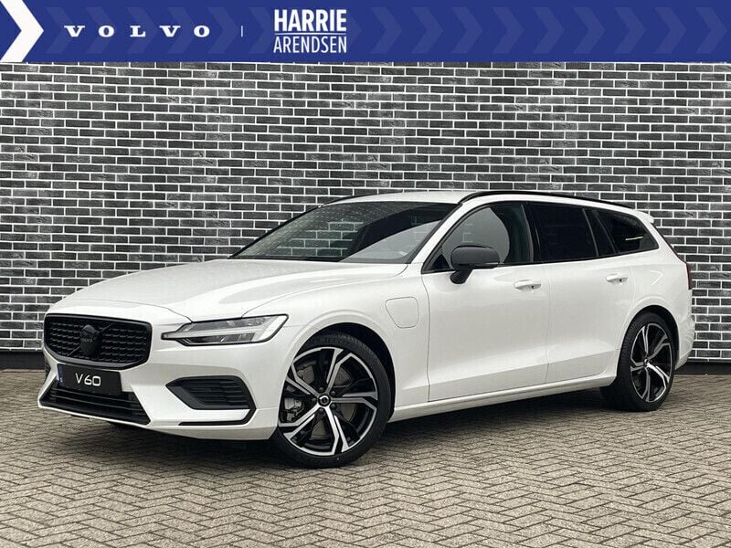 Wit Gebruikt 2025 Volvo V60 Stationwagen | € 51.694 (Duur) - Afbeelding 1/4