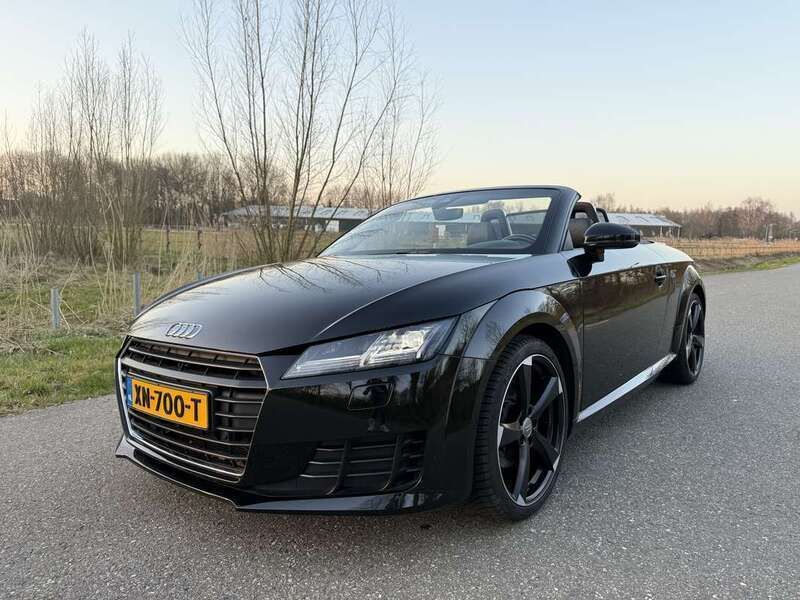Zwart Gebruikt 2018 Audi TT Roadster Proline Cabriolet | € 24.950 (Eerlijke prijs) - Afbeelding 1/4