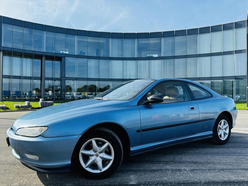 Blauw Gebruikt 1999 Peugeot 406 Coupe Coupé | € 5.880 - Afbeelding 1/4