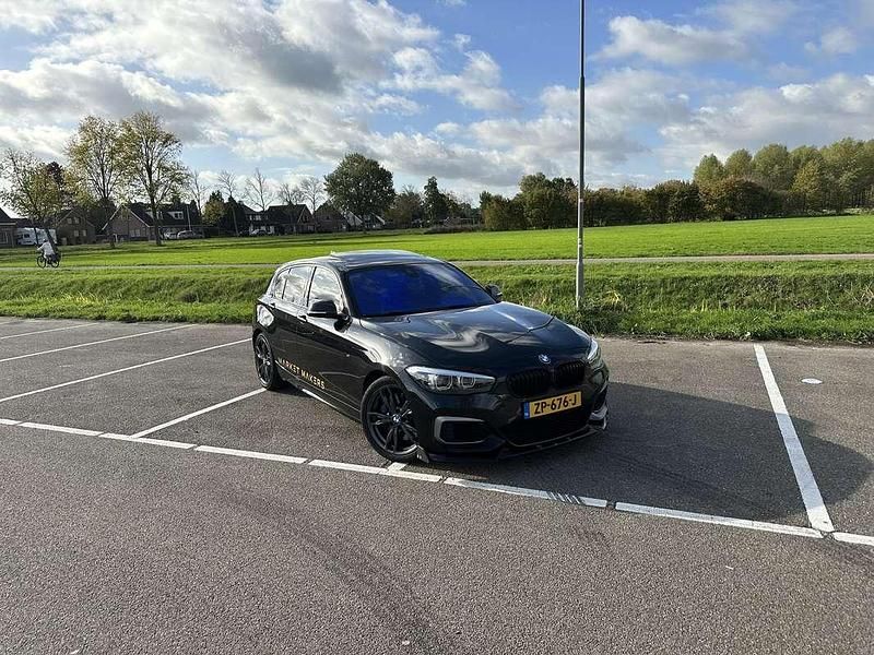 Zwart Gebruikt 2019 BMW M140 M Performance Hatchback | € 42.289 (Duur) - Afbeelding 1/4