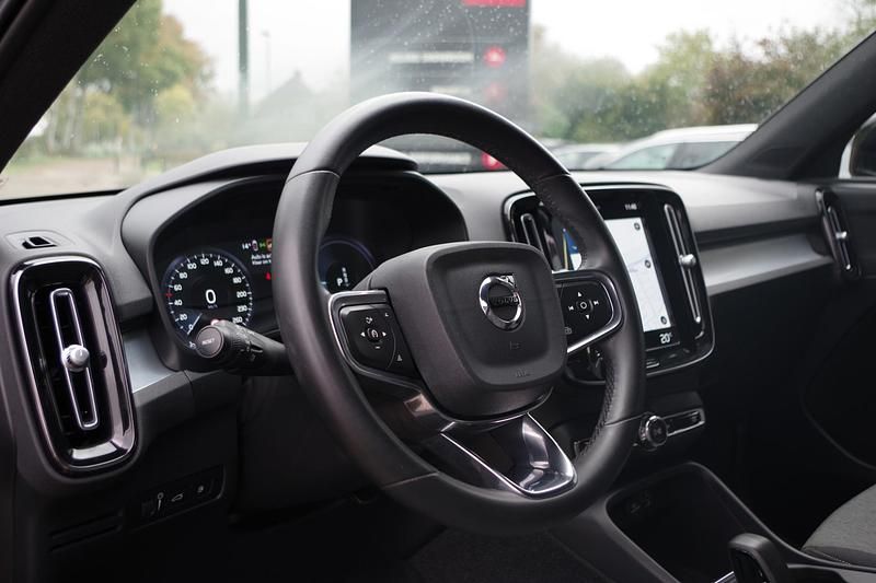 Occasion Volvo XC40 Inscription 211 PK (155 kW) 2023 Zwart SUV