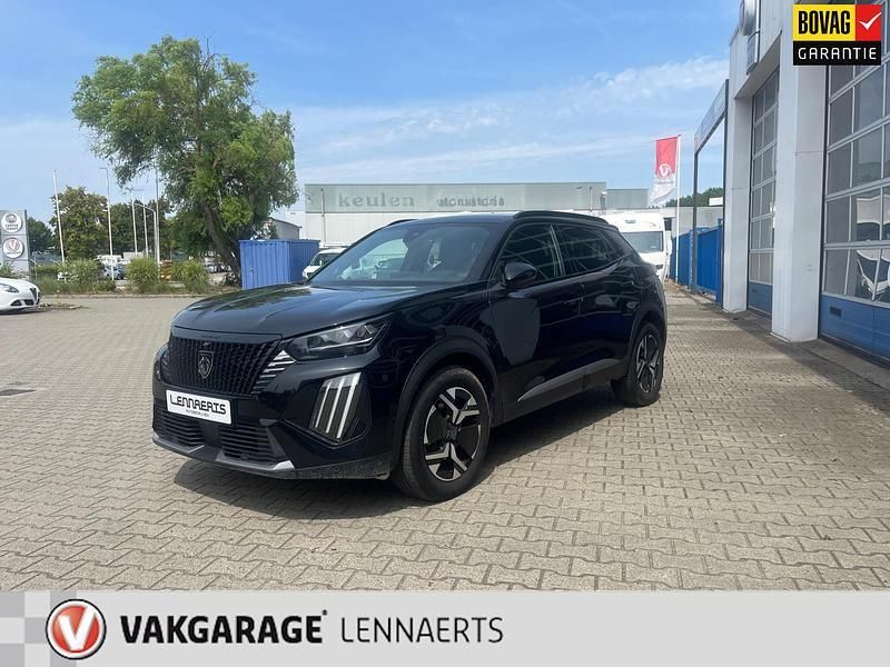 Zwart Gebruikt 2024 Peugeot 2008 GT-line SUV | € 31.945 (Duur) - Afbeelding 1/4