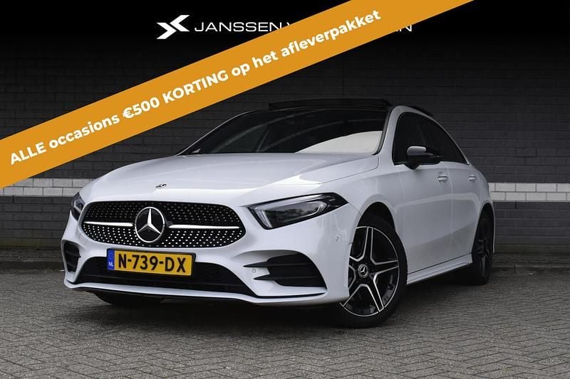 Wit Gebruikt 2021 Mercedes A250 Business Sedan | € 30.495 (Eerlijke prijs) - Afbeelding 1/4