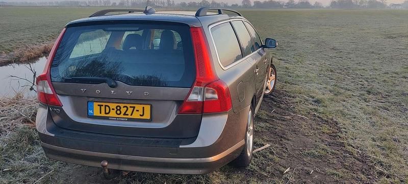 Occasion Volvo V70 Summum 241 PK (177 kW) 2010 Beige Stationwagen