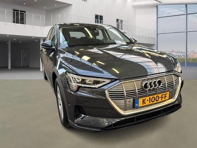 Occasion Audi e-tron Sportback Comfort 300 kW (409 PK) 2020 Grijs SUV