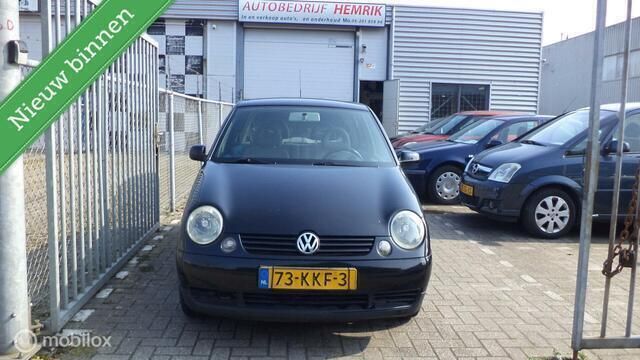 Zwart Gebruikt 2002 VW Lupo Hatchback | € 1.050 (Iets duurder) - Afbeelding 1/4