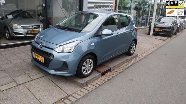 Blauw Gebruikt 2018 Hyundai i10 Comfort Hatchback | € 6.950 (Goede deal) - Afbeelding 1/4