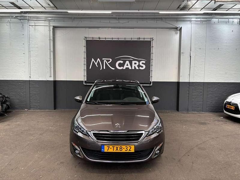 Beige Gebruikt 2014 Peugeot 308 Stationwagen | € 2.750 (Super prijs) - Afbeelding 1/4