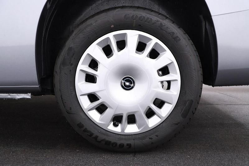 Occasion Opel Combo 102 PK (75 kW) 2024 Grijs MPV