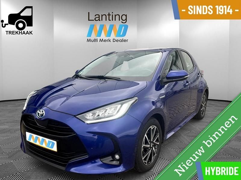 Blauw Gebruikt 2021 Toyota Yaris Hybrid Hatchback | € 15.295 (Goede deal) - Afbeelding 1/3