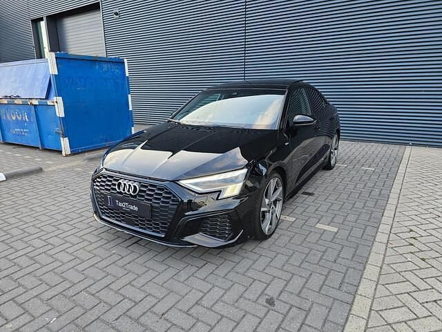 Zwart Gebruikt 2020 Audi A3 Comfort Sedan | € 30.995 (Duur) - Afbeelding 1/4