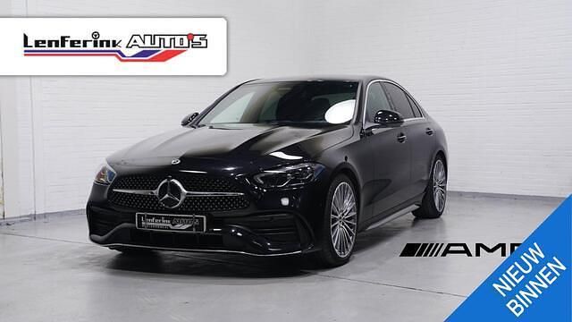 Zwart Occasion 2023 Mercedes C180 AMG line Sedan | € 41.400 (Eerlijke prijs) - Afbeelding 1/4