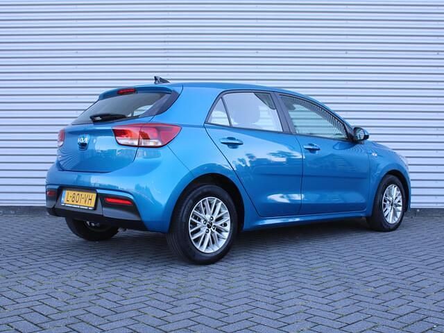 Occasion Kia Rio 101 PK (74 kW) 2021 Blauw Hatchback