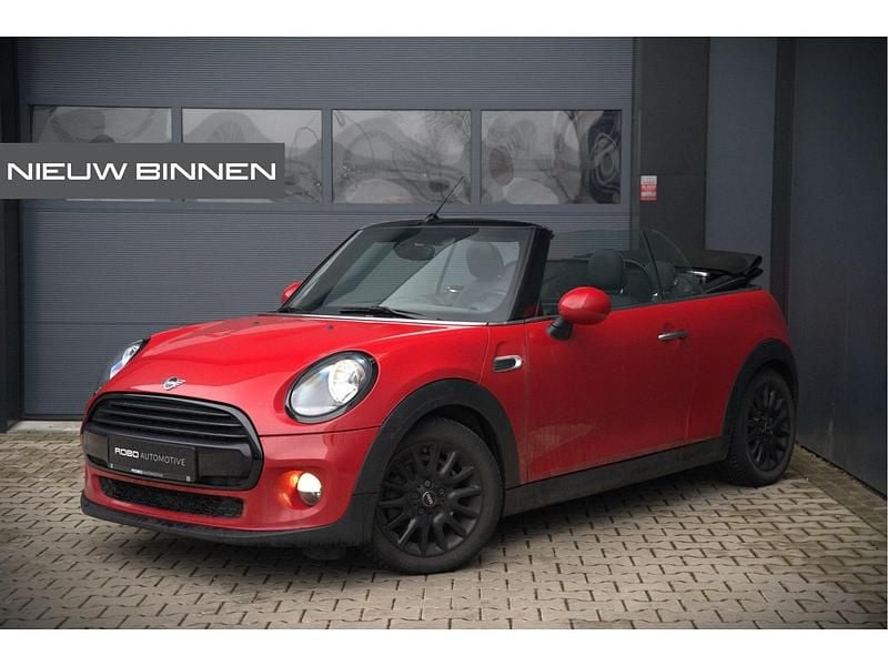 Rood Occasion 2018 Mini Cooper Cabriolet Chili Cabriolet | € 18.940 (Eerlijke prijs) - Afbeelding 1/4