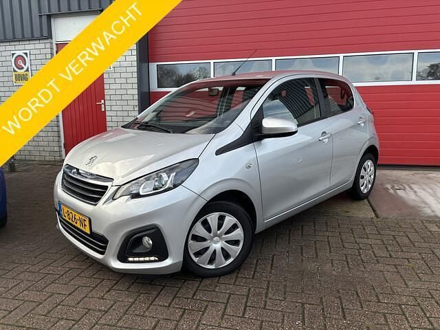 Grijs Gebruikt 2021 Peugeot 108 Active Hatchback | € 6.888 (Eerlijke prijs) - Afbeelding 1/4