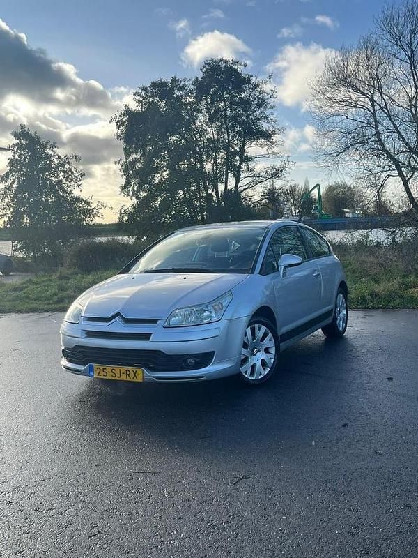 Gebruikt 2006 Citroën C4 Coupé | € 1.899 (Iets duurder) - Afbeelding 1/4