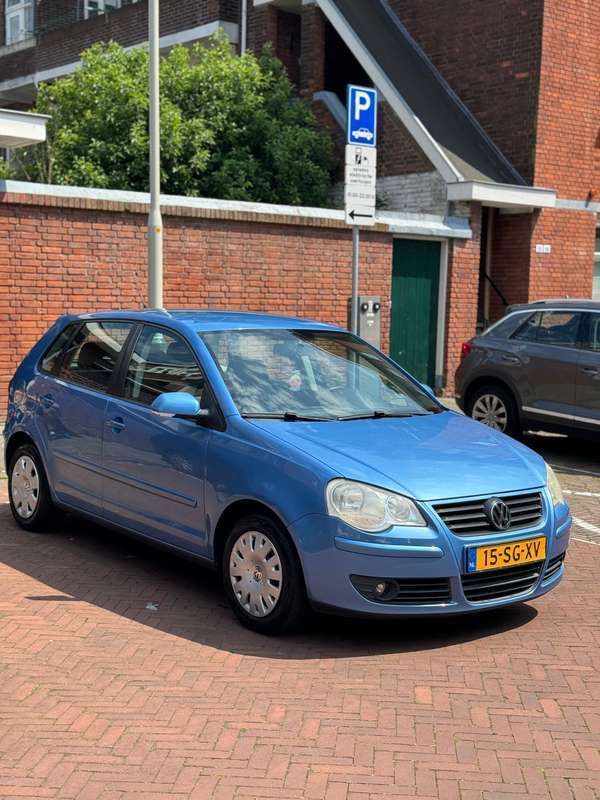 Gebruikt 2006 VW Polo Comfortline Sedan | € 2.599 (Goede deal) - Afbeelding 1/4