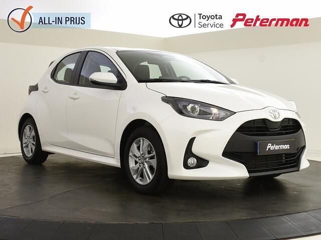 Wit Gebruikt 2024 Toyota Yaris Active Hatchback | € 23.899 (Iets duurder) - Afbeelding 1/4