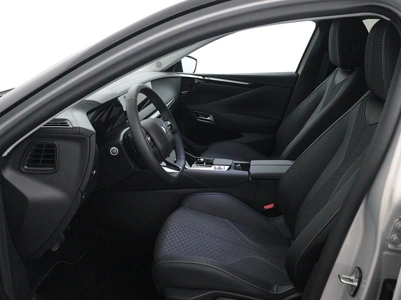 Occasion DS Automobiles DS4 Trocadero 131 PK (96 kW) 2024 Grijs Hatchback