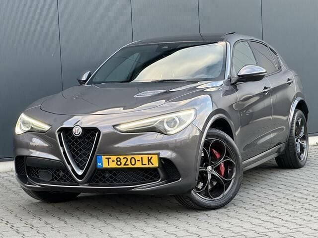 Grijs Gebruikt 2019 Alfa Romeo Stelvio Quadrifoglio SUV | € 57.995 (Goede deal) - Afbeelding 1/4