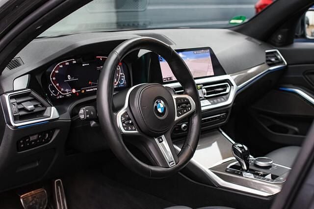 Occasion BMW 330 M Sport 291 PK (214 kW) 2020 Grijs Stationwagen