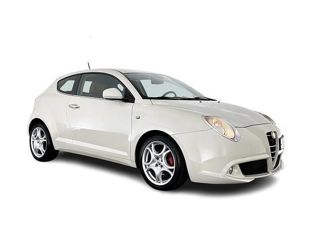 Wit Gebruikt 2011 Alfa Romeo MiTo Hatchback | € 3.745 (Eerlijke prijs) - Afbeelding 1/4