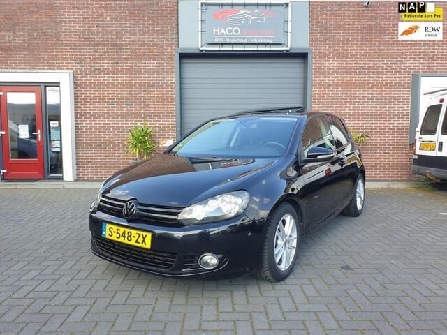 Zwart Gebruikt 2009 VW Golf VI Highline Hatchback | € 6.995 (Iets duurder) - Afbeelding 1/4