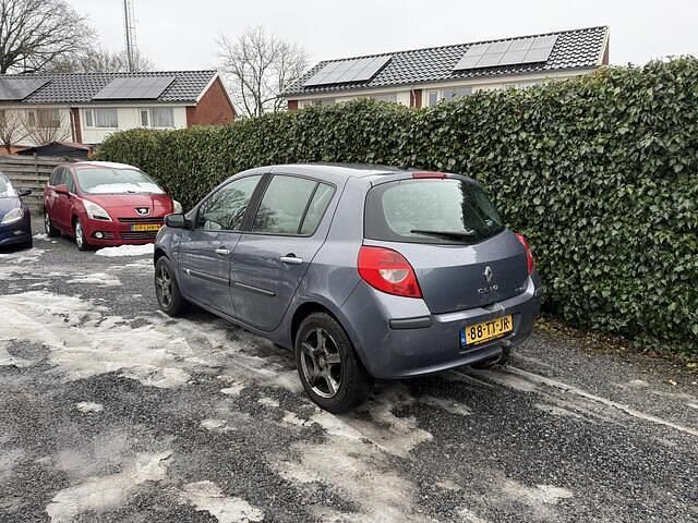 Occasion Renault Clio II 112 PK (82 kW) 2007 Blauw Hatchback