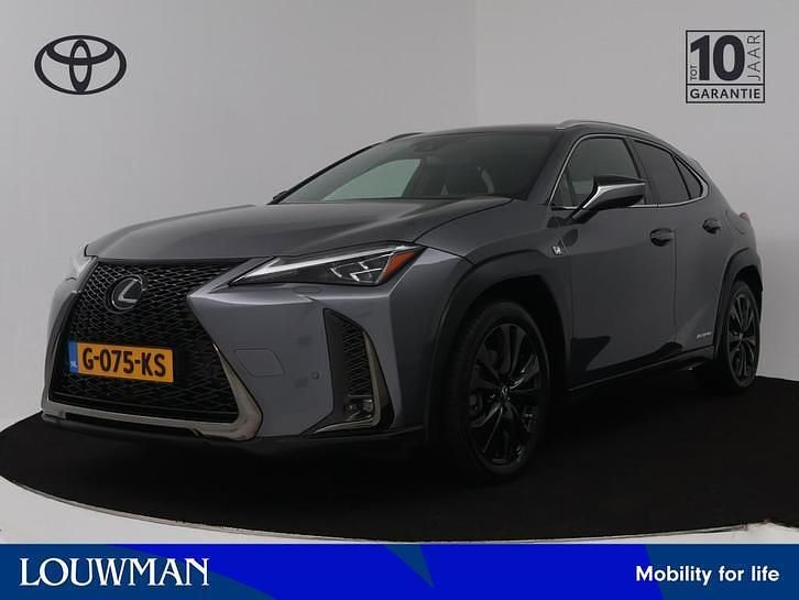 Grijs metallic Occasion 2019 Lexus UX 300e Sport Line SUV | € 31.995 (Duur) - Afbeelding 1/4