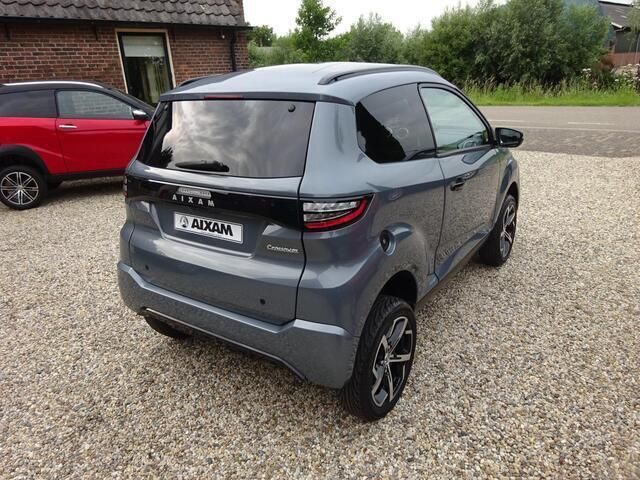 Nieuw Aixam Crossover Premium Premium 2025 Grijs Hatchback