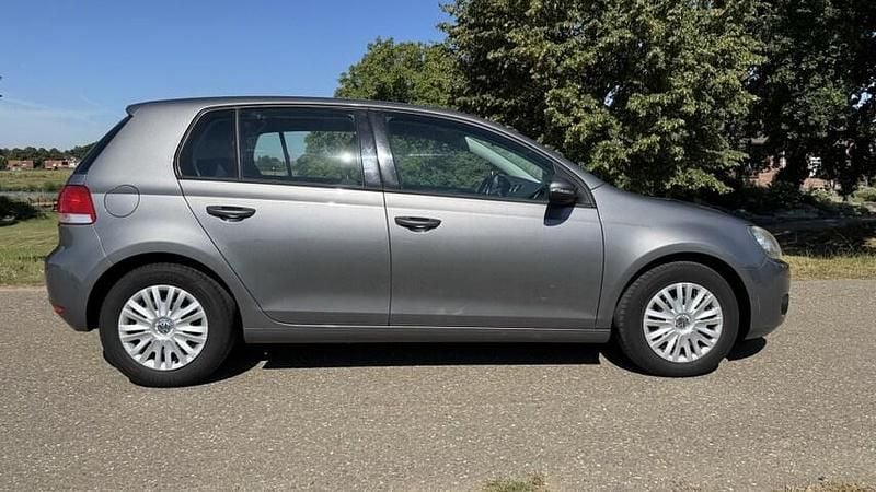 Occasion VW Golf VI Trendline 123 PK (90 kW) 2011 Grijs Hatchback
