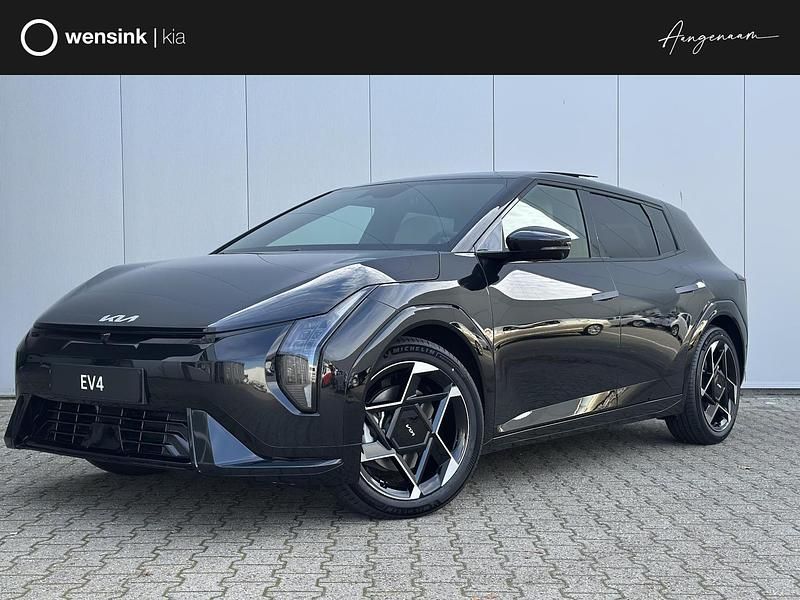 Zwart Gebruikt 2025 Kia EV4 GT-Line Hatchback | € 48.450 (Iets duurder) - Afbeelding 1/4