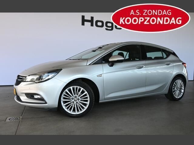 Grijs Gebruikt 2016 Opel Astra Innovation Hatchback | € 7.440 (Eerlijke prijs) - Afbeelding 1/4