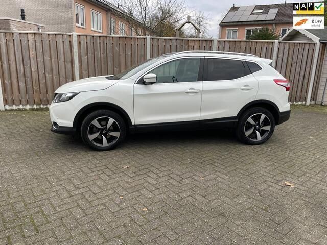 Wit Gebruikt 2017 Nissan Qashqai Tekna SUV | € 18.750 (Eerlijke prijs) - Afbeelding 1/4