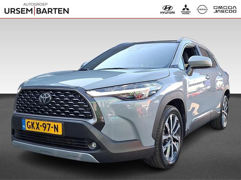 Grijs Occasion 2024 Toyota Corolla Cross Business Edition SUV | € 33.930 (Eerlijke prijs) - Afbeelding 1/4